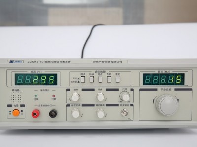 ZC1316模拟音频扫频信号发生器图1