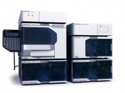 岛津高效液相色谱仪Essentia LC-16