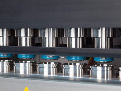 BUCHI 步琦 快速溶剂萃取仪 E-­­916/E-­914具有溶剂消耗低，自动化程度高图3