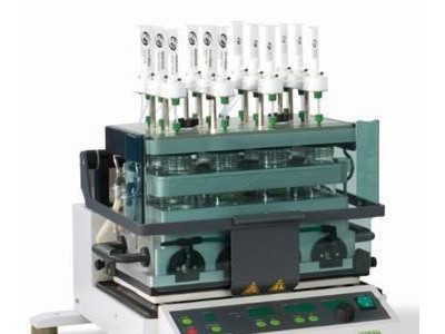 多样品平行蒸发定量浓缩仪Syncore Polyvap具有溶剂可以冷凝回收，不会排放到室内或环境中造成污染图2
