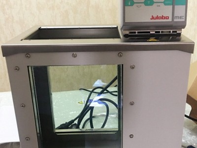 优莱博透明粘度恒温浴槽图1