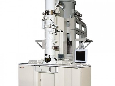 日本电子JEM-3200FS 场发射透射电子显微镜      可以编程操作和附件的集中控制图1
