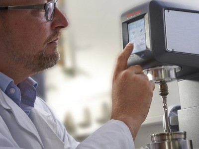 便携式流变仪HAAKE Viscotester iQ应用于食品，化妆品图3