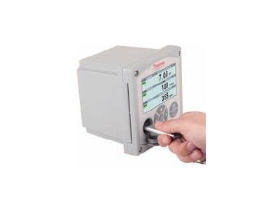 Thermo Scientific AquaPro 型通用控制器图2