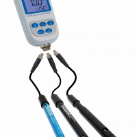 三信 SX736 便携式pH/电导率/溶解氧仪