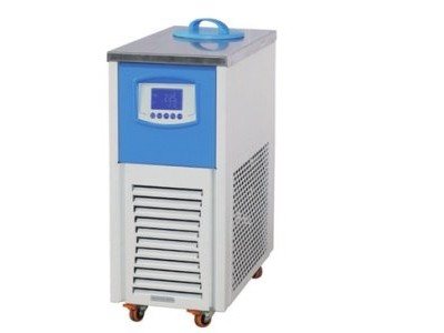 新款循环冷却器