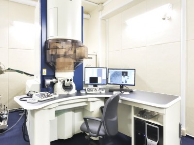 日本电子JEM-ARM200F冷场发射球差校