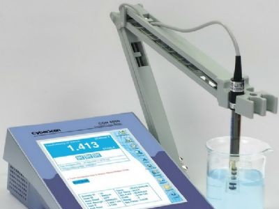 Eutech CyberScan CON6000台式电导