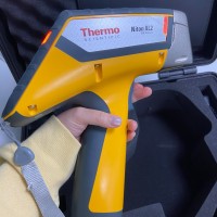便携式矿石元素分析仪（Niton XL 2500）